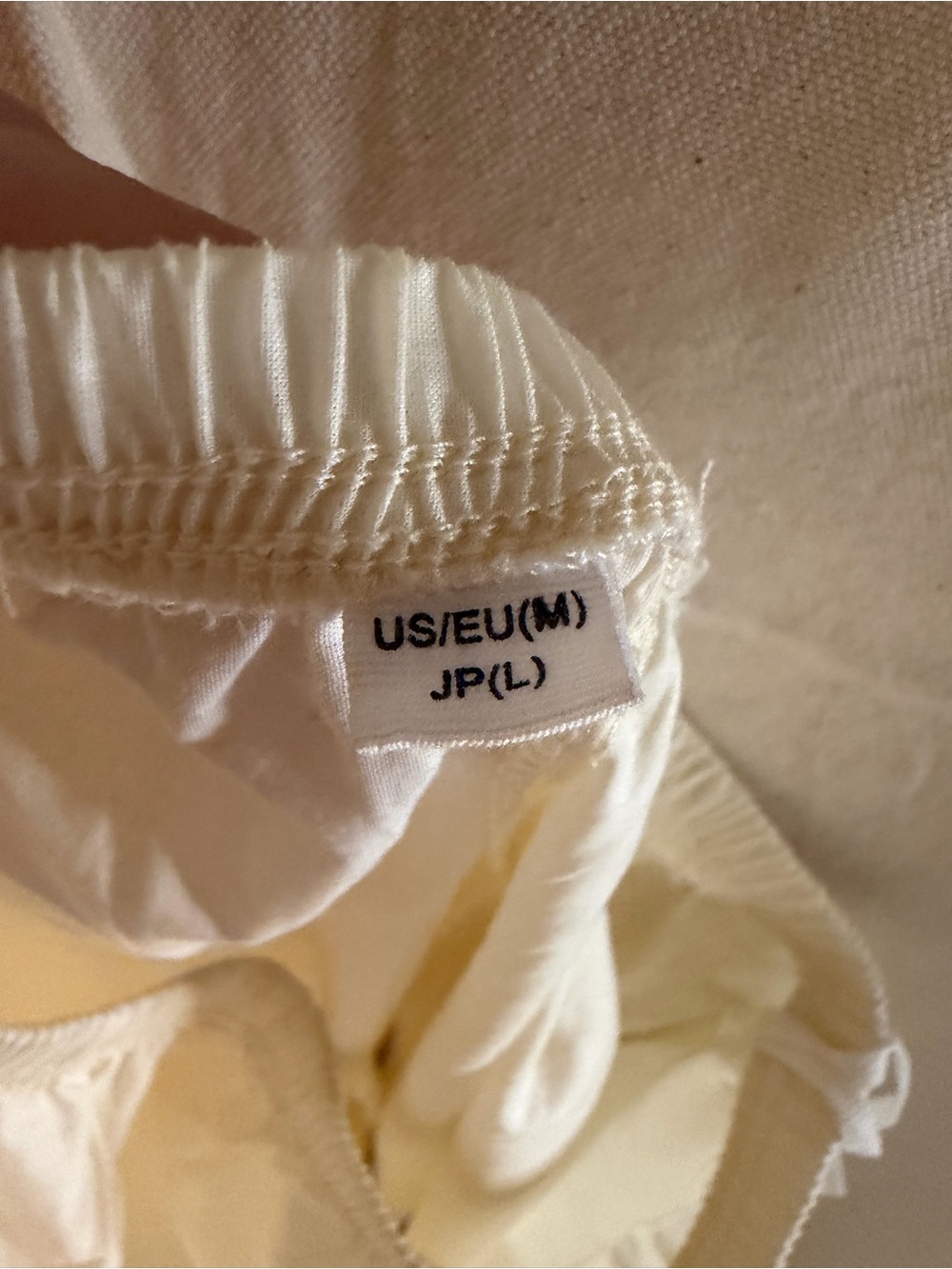 Cream Lace-Hem Women's Bloomer Pants - Picture 3 of 3